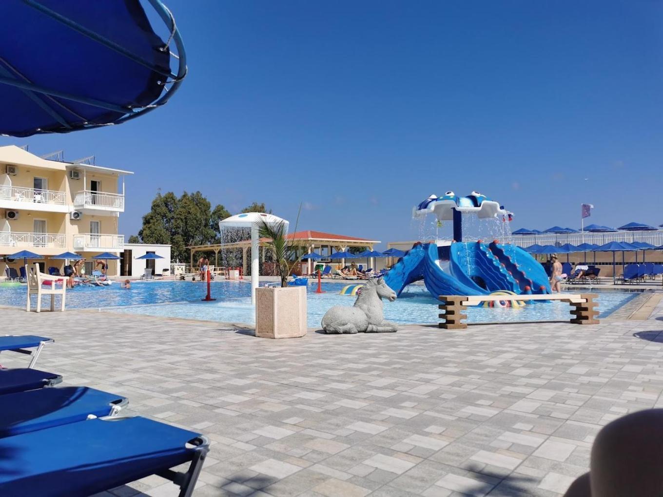Aqua Sun Village Hersonissos  Eksteriør billede
