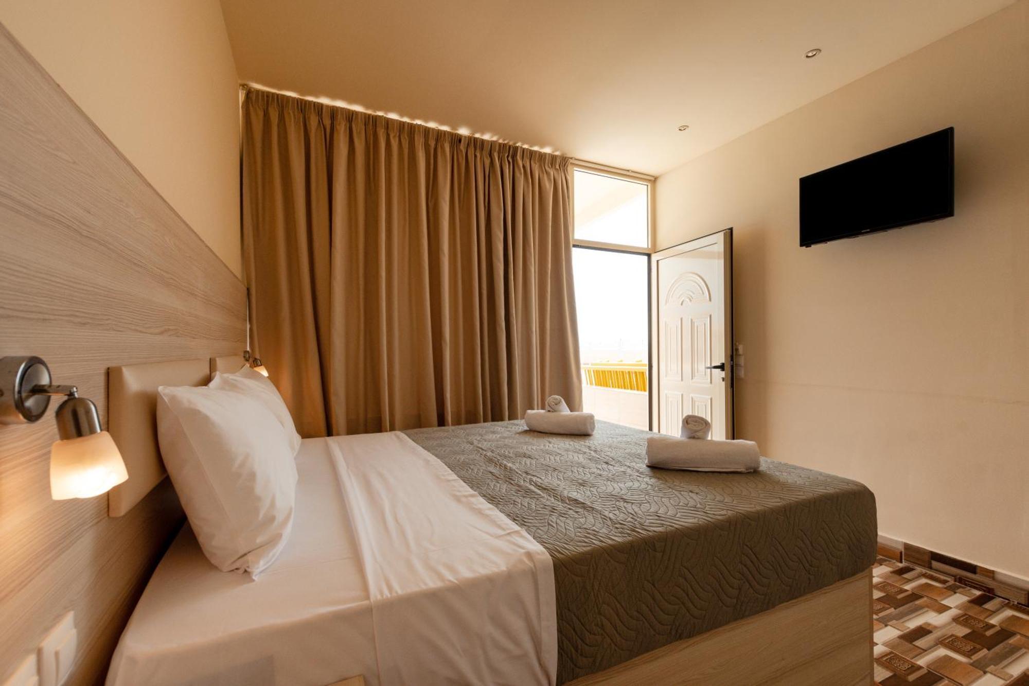 Aqua Sun Village Hersonissos  Eksteriør billede