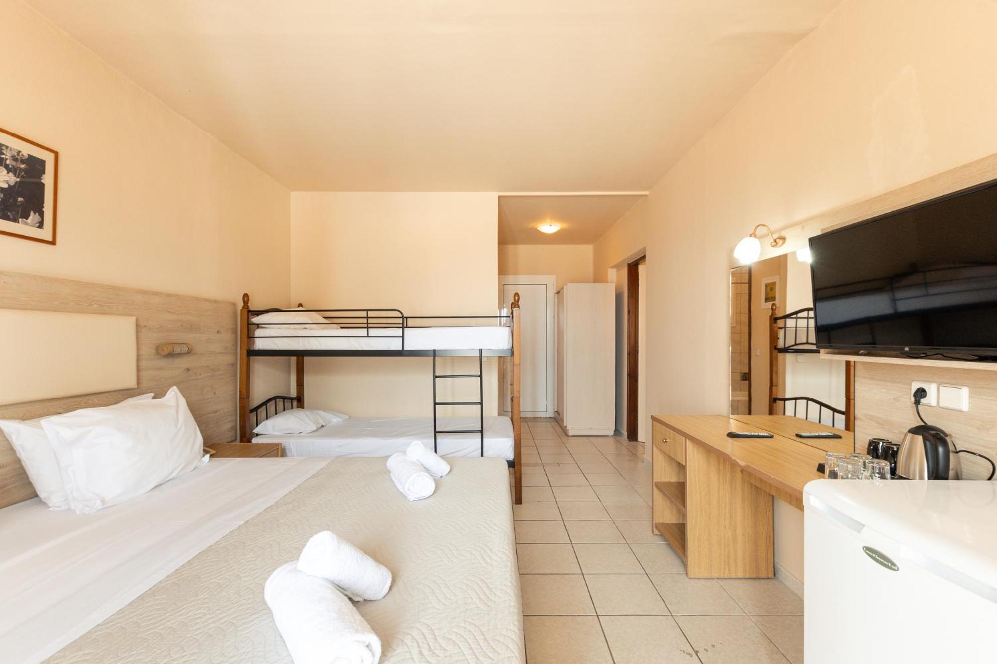 Aqua Sun Village Hersonissos  Eksteriør billede
