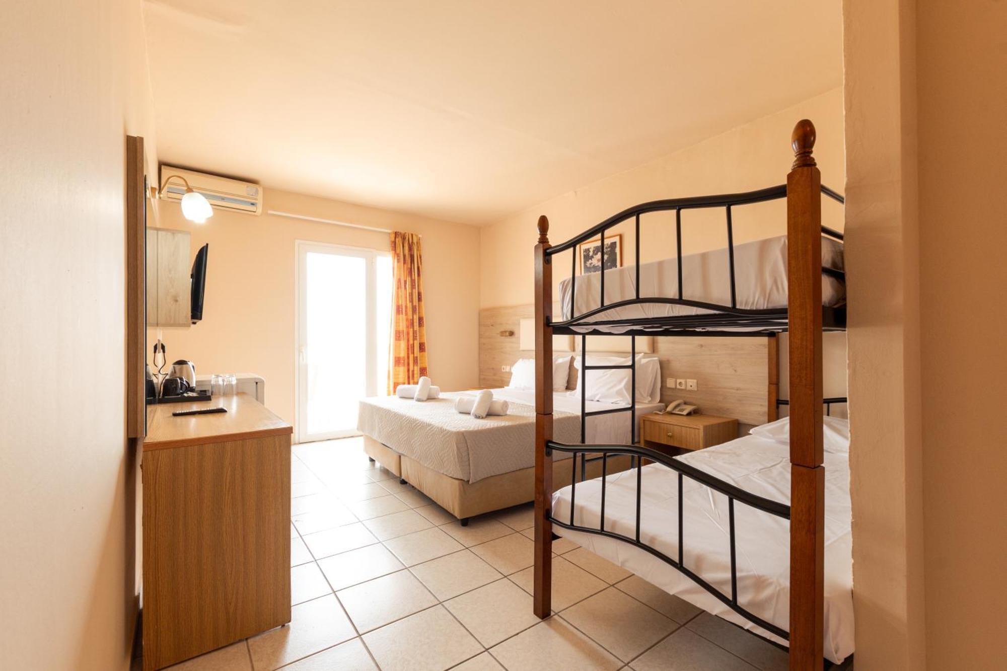 Aqua Sun Village Hersonissos  Eksteriør billede