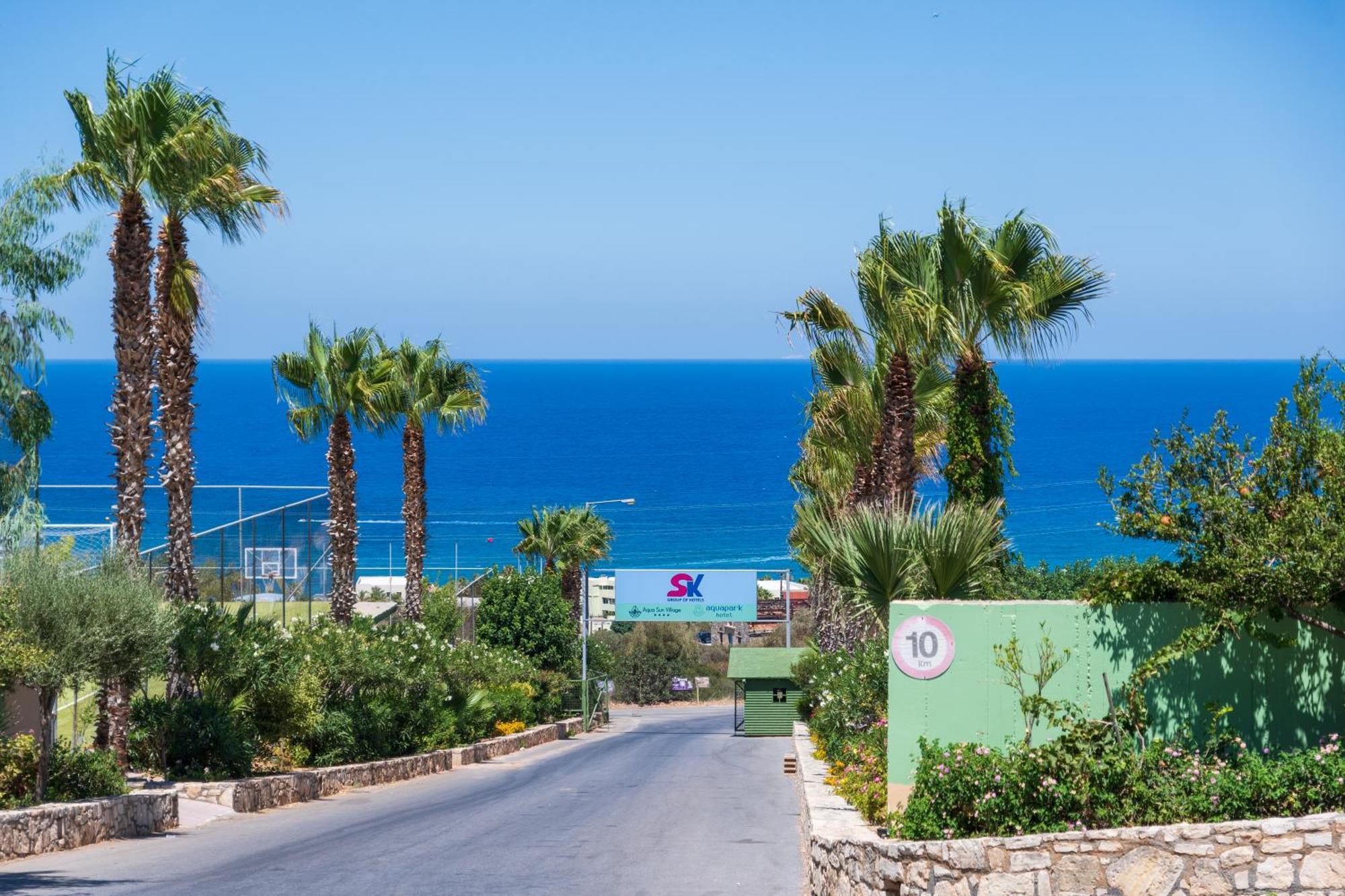 Aqua Sun Village Hersonissos  Eksteriør billede